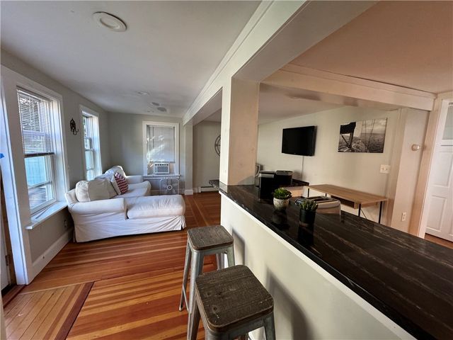 346 Spring Street, Newport, RI 02840