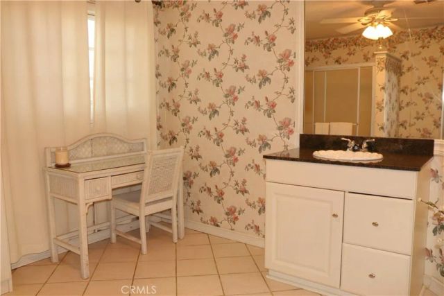 73450 Country Club 208, Palm Desert, CA 92260