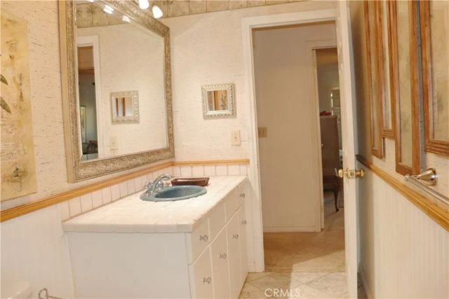 73450 Country Club 208, Palm Desert, CA 92260