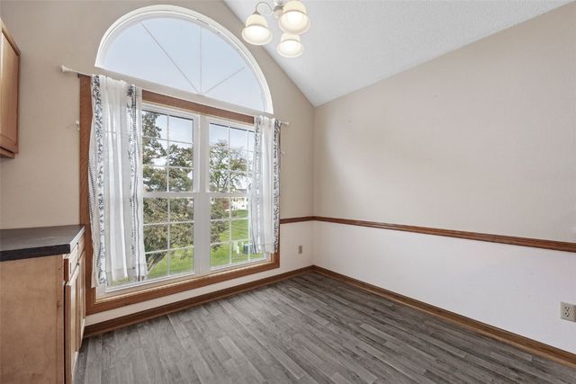 4545 Westchester Dr. Drive NE D, Cedar Rapids, IA 52402