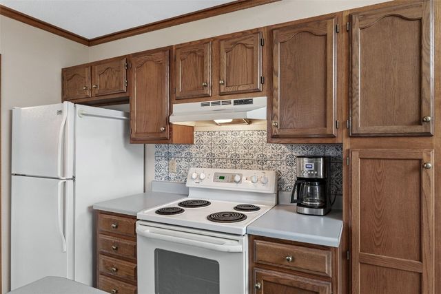 4545 Westchester Dr. Drive NE D, Cedar Rapids, IA 52402