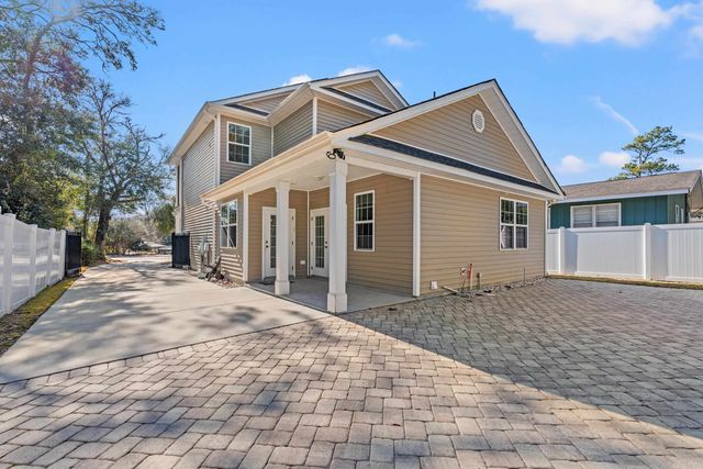 94 Oak Dr. S, North Myrtle Beach, SC 29582