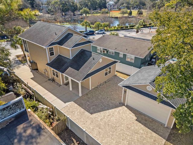 94 Oak Dr. S, North Myrtle Beach, SC 29582