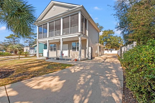 94 Oak Dr. S, North Myrtle Beach, SC 29582