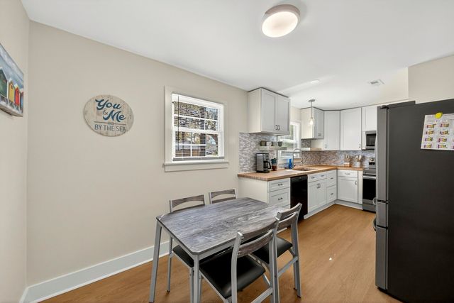 908 King Richard Drive, Charleston, SC 29407