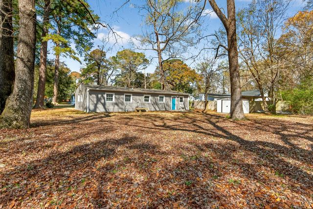 908 King Richard Drive, Charleston, SC 29407