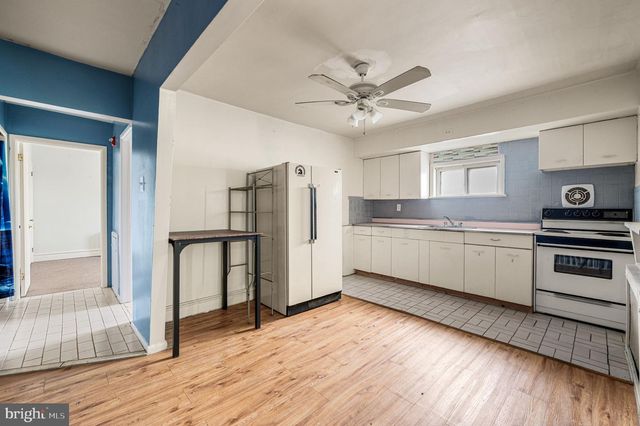 3300 PRINCETON AVE, Philadelphia, PA 19149
