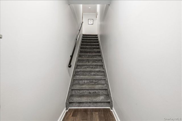 175 Main Avenue 158, Wheatley Heights, NY 11798
