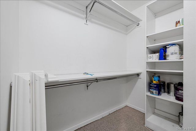 175 Main Avenue 158, Wheatley Heights, NY 11798