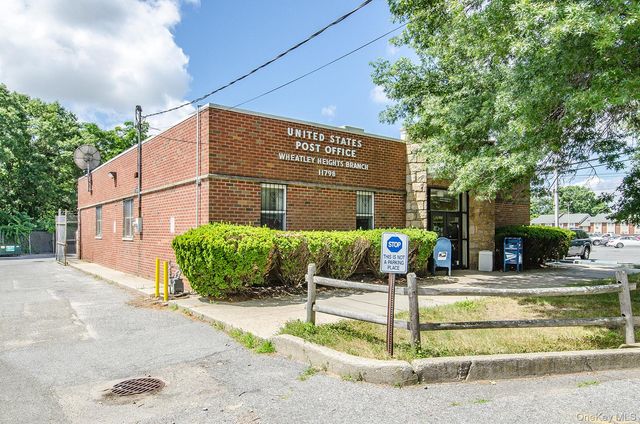 175 Main Avenue 158, Wheatley Heights, NY 11798
