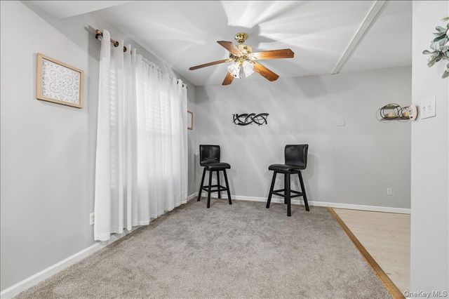 175 Main Avenue 158, Wheatley Heights, NY 11798