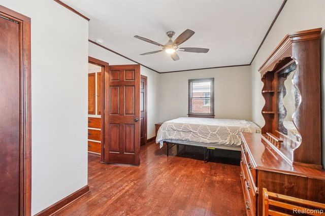 15418 Oceana Avenue, Allen Park, MI 48101