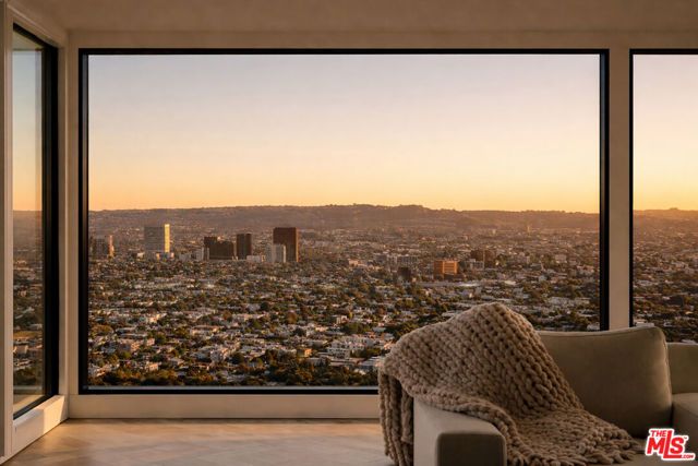 8527 Hedges Way, Los Angeles, CA 90069