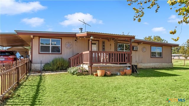 1415 Bee Lane, Tow, TX 78672