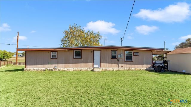 1415 Bee Lane, Tow, TX 78672