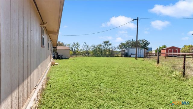 1415 Bee Lane, Tow, TX 78672