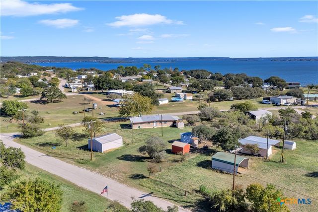 1415 Bee Lane, Tow, TX 78672