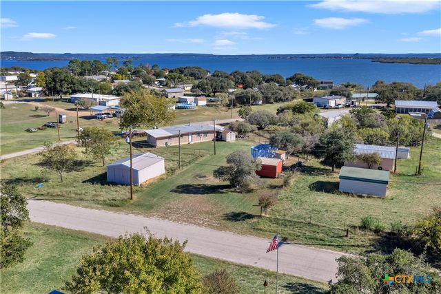 1415 Bee Lane, Tow, TX 78672