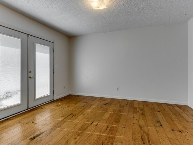 1800 Michael Drive, Edmond, OK 73013