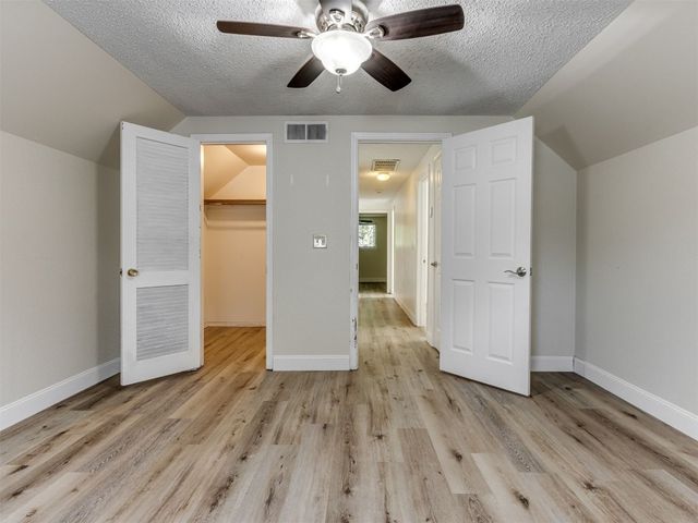 1800 Michael Drive, Edmond, OK 73013
