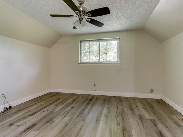 1800 Michael Drive, Edmond, OK 73013