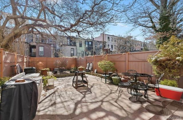 688 Putnam Avenue, Brooklyn, NY 11221