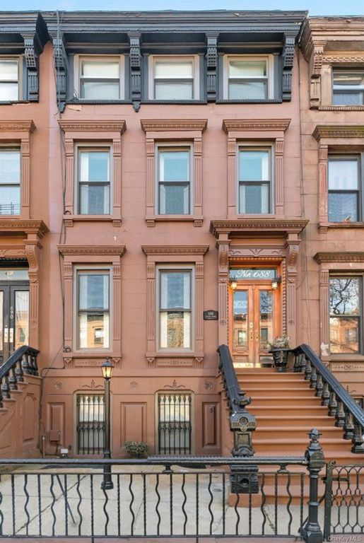 688 Putnam Avenue, Brooklyn, NY 11221