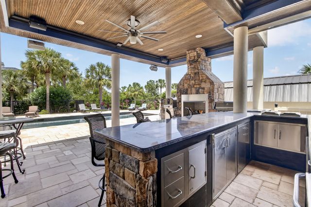 4145 Colonel Vanderhorst Circle, Mount Pleasant, SC 29466