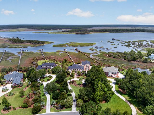 4145 Colonel Vanderhorst Circle, Mount Pleasant, SC 29466