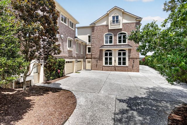 4145 Colonel Vanderhorst Circle, Mount Pleasant, SC 29466