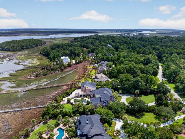 4145 Colonel Vanderhorst Circle, Mount Pleasant, SC 29466