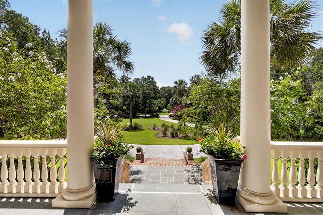 4145 Colonel Vanderhorst Circle, Mount Pleasant, SC 29466