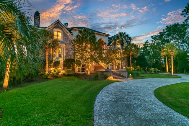 4145 Colonel Vanderhorst Circle, Mount Pleasant, SC 29466