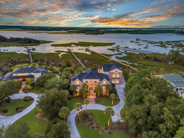 4145 Colonel Vanderhorst Circle, Mount Pleasant, SC 29466