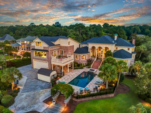 4145 Colonel Vanderhorst Circle, Mount Pleasant, SC 29466