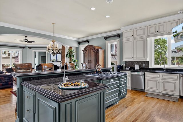 4145 Colonel Vanderhorst Circle, Mount Pleasant, SC 29466