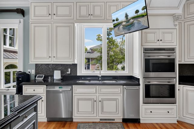 4145 Colonel Vanderhorst Circle, Mount Pleasant, SC 29466