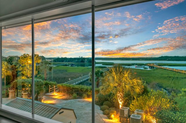 4145 Colonel Vanderhorst Circle, Mount Pleasant, SC 29466
