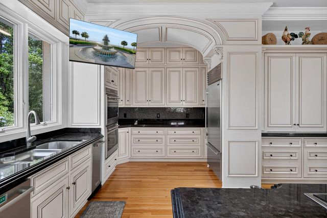 4145 Colonel Vanderhorst Circle, Mount Pleasant, SC 29466