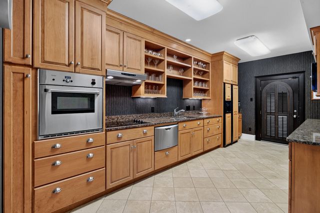 4145 Colonel Vanderhorst Circle, Mount Pleasant, SC 29466