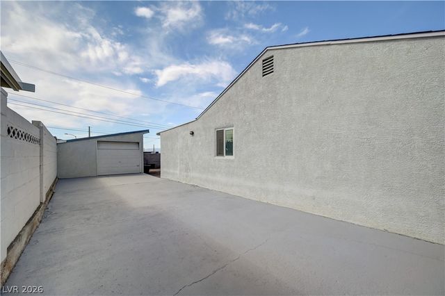 20 Laswell Street, Henderson, NV 89015