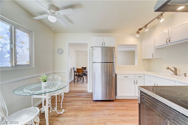 20 Laswell Street, Henderson, NV 89015