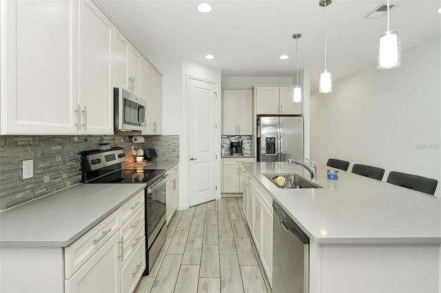 120 SUMMERSHORE DRIVE, Auburndale, FL 33823