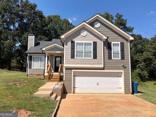 252 Thorn Brook Circle, Bethlehem, GA 30620