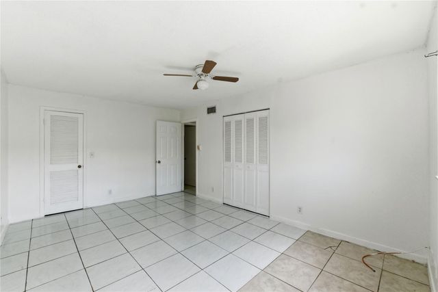 4044 NW 19th Street 303, Lauderhill, FL 33313