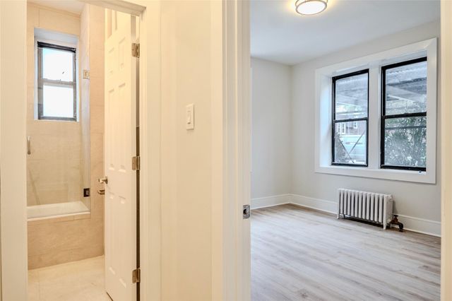 155-17 Sanford Avenue 1B, Flushing, NY 11355