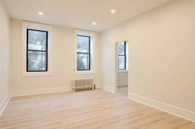 155-17 Sanford Avenue 1B, Flushing, NY 11355