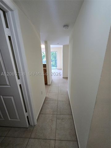 2647 NW 25th Ave 511, Miami, FL 33142