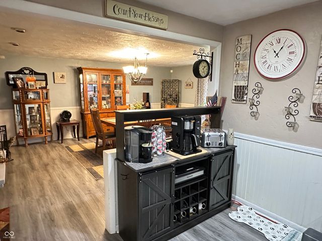 2120 Kitchen Drive, Anderson, IN 46017