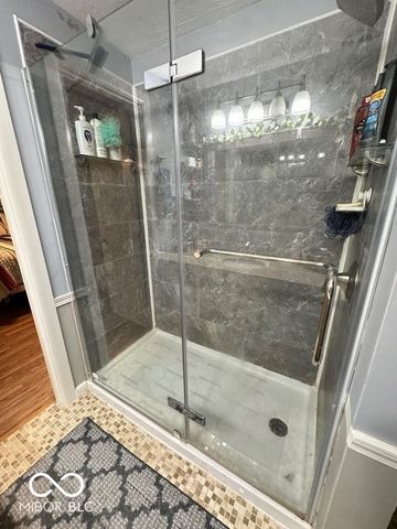 2120 Kitchen Drive, Anderson, IN 46017